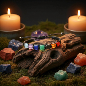 "Hét csakra" karkötő – zsinóron