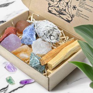 Természetes kövek, kristályok és füstölők készlete - ezotéria, jóga, meditáció
