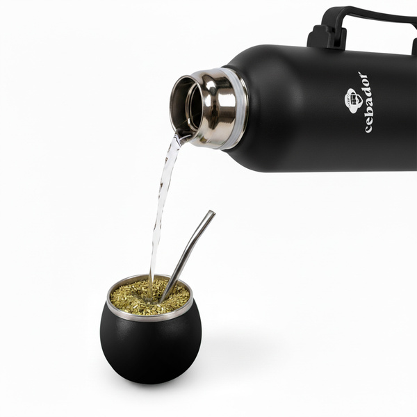 YerbaGo – Termosz mate tökkel és bombillával 1,3 L – fekete